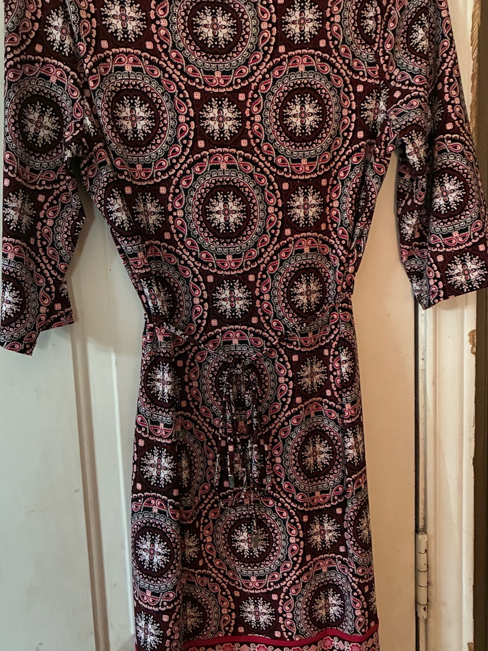 Liz Claiborne Black and Pink Printed Long Sleeve Midi Dress medium women